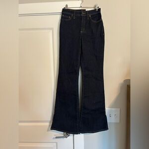 Women’s Flare Jeans